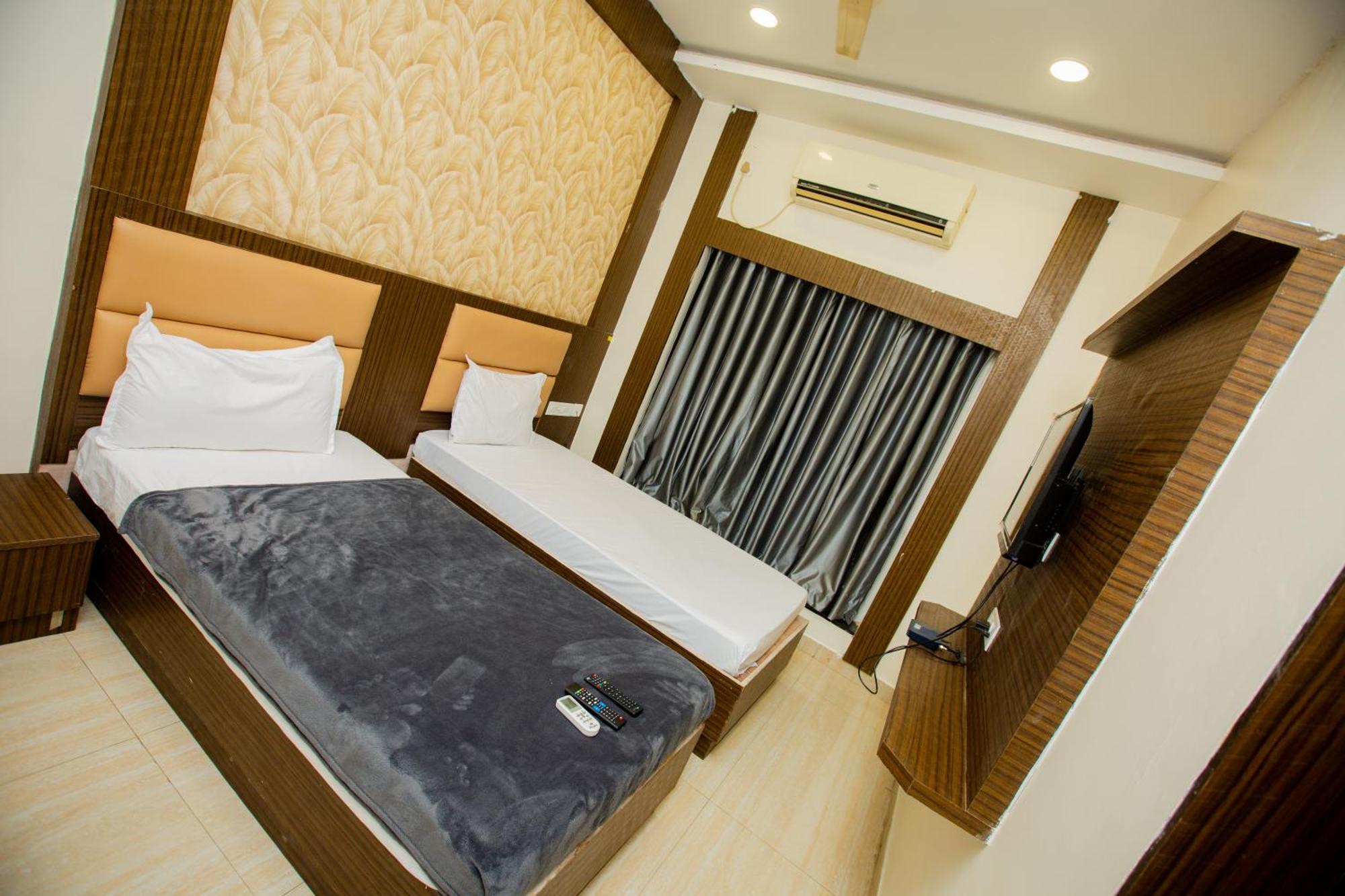 The Park Avenue - Business Class Near Railway Station Periyamet Lodge Chennai