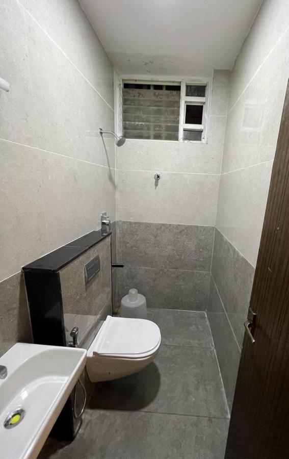 The Park Avenue - Business Class Near Railway Station Periyamet * Chennai
