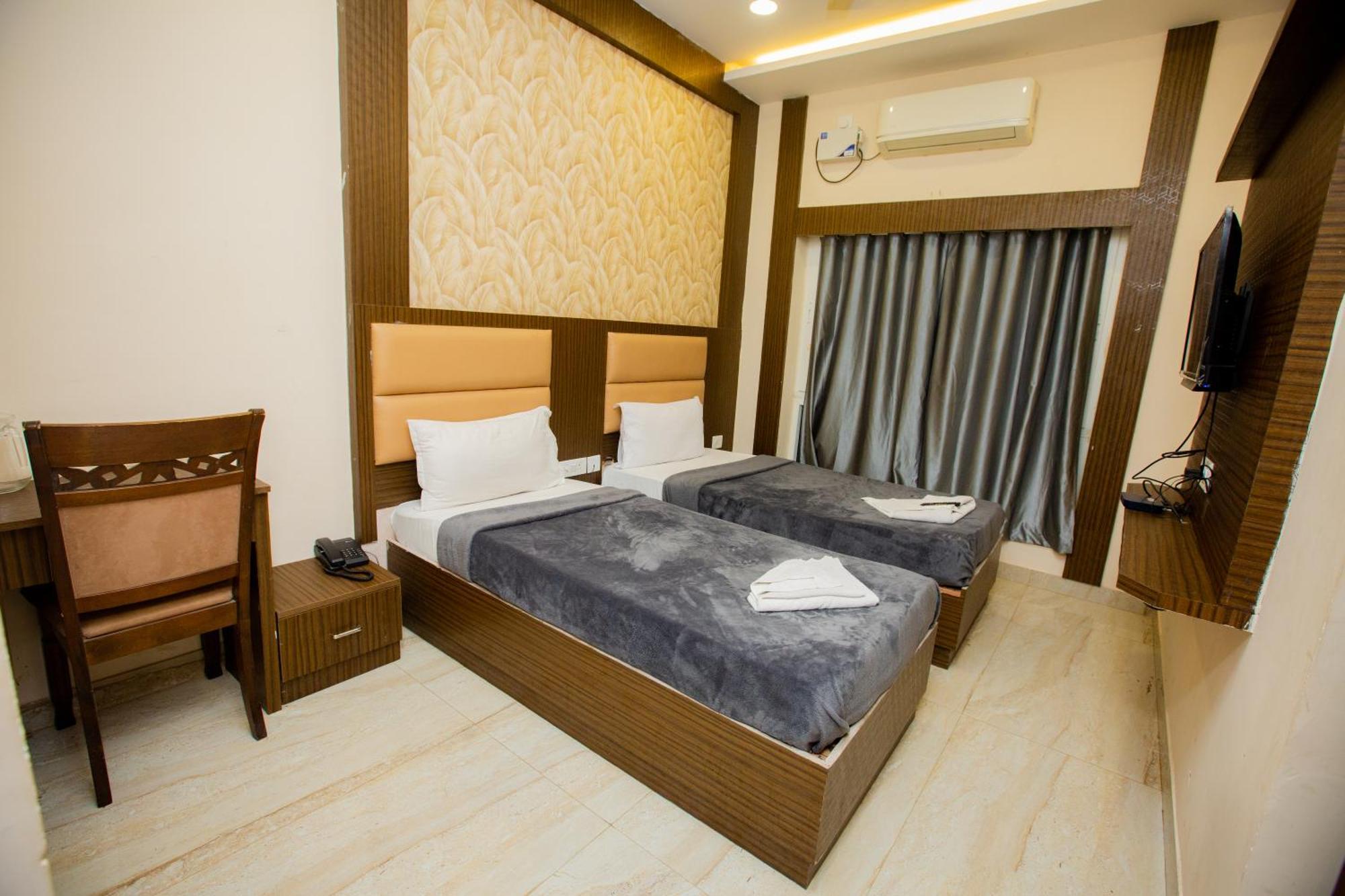 The Park Avenue - Business Class Near Railway Station Periyamet * Chennai
